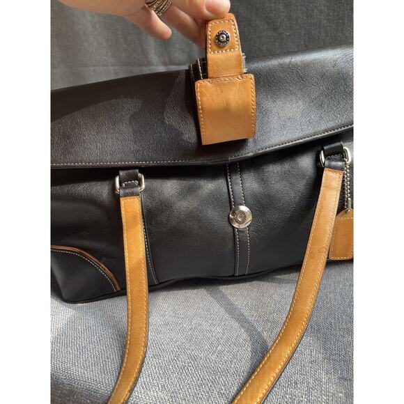 Vintage COACH Hampton 9268 Black Leather Tan Trim Carryall Satchel Y2k - Picture 13 of 16